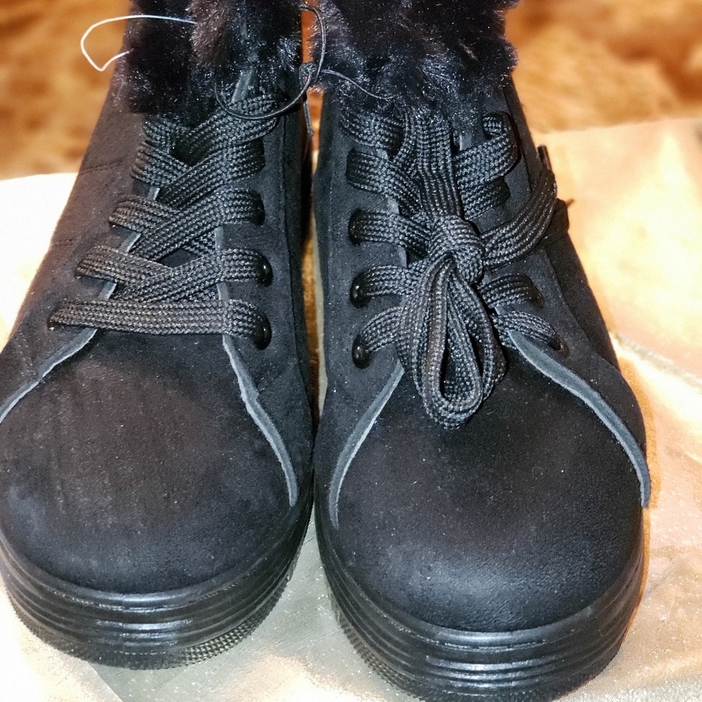 Women's Boots